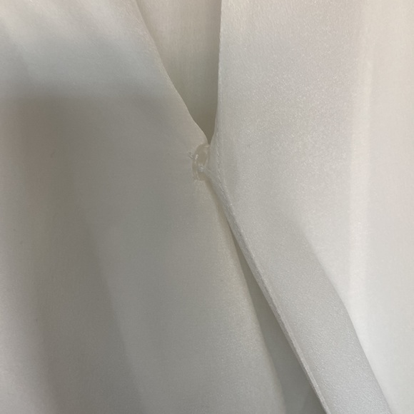 AS by DF 100% silk cross over blouse. - Picture 5 of 5